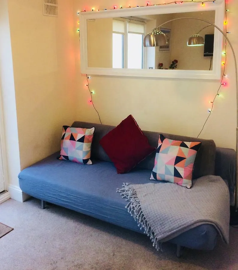 Little Brighton Beach Apartments - Also Separate Spa Cabin And Watersports